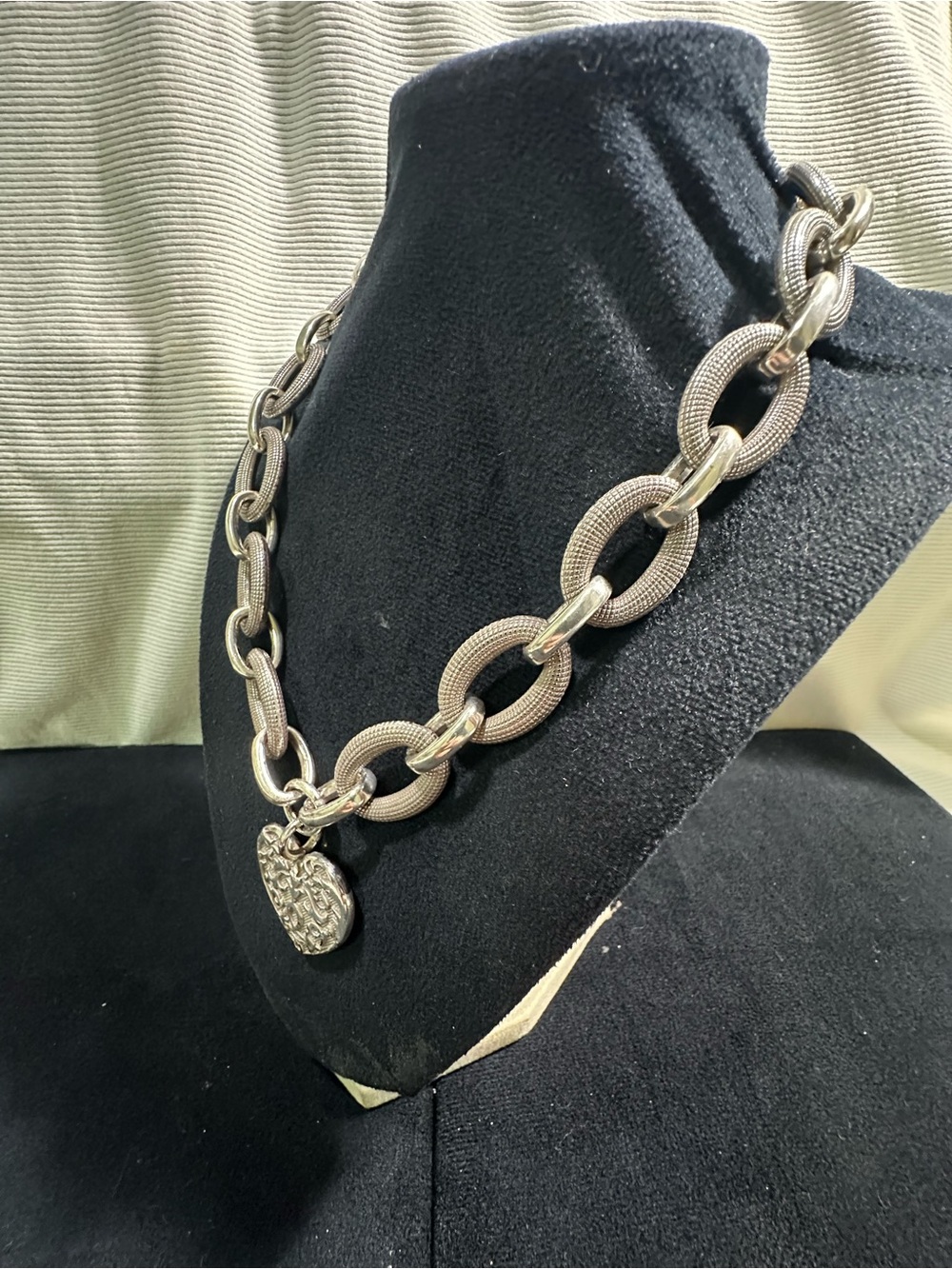 Vtg: Brighton CHUNKY Cordoba Heart Pendant Chain Link Necklace - Picture 4 of 13